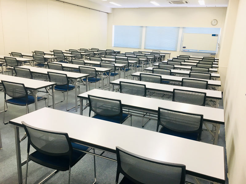702　教室形式